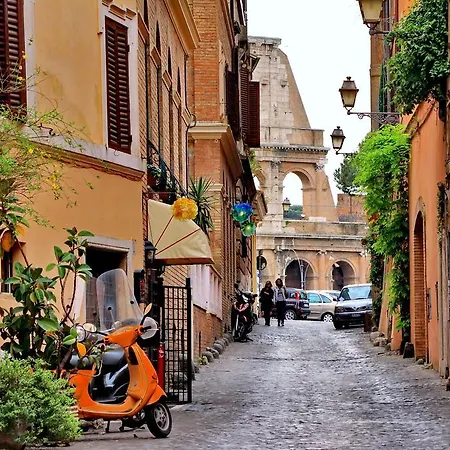 Design Paulina 300 Mt From Colosseum * Rome