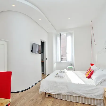 Appartement Design Paulina 300 Mt From Colosseum