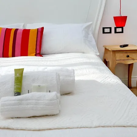 Design Apartment Paulina 300 Mt From Colosseum Rome